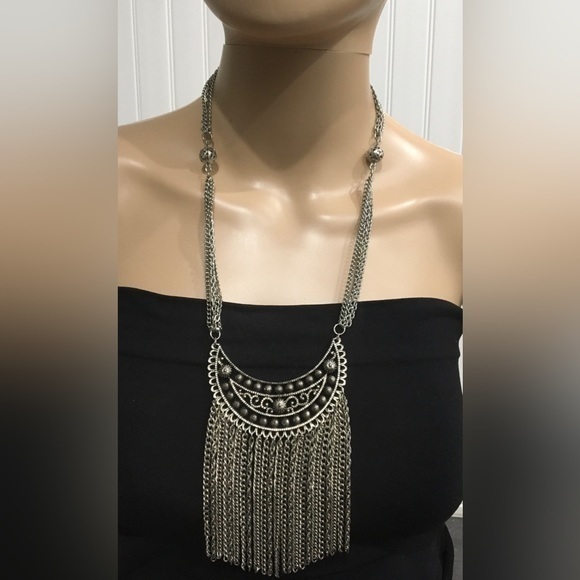 Jewelry - Statement Necklace Silver Tone Moon Crescent Fringe Necklace Halloween Cleopatra